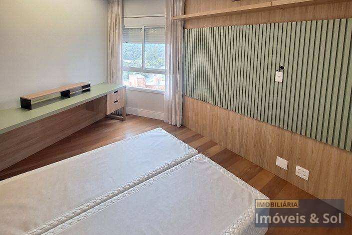 Apartamento para alugar com 3 quartos, 156m² - Foto 10