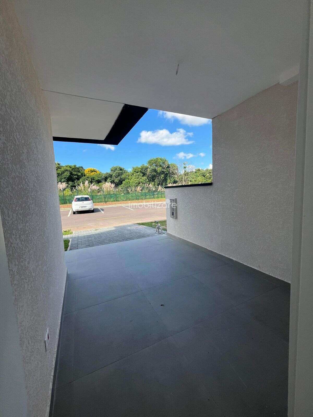 Sobrado em condomínio à venda com 3 quartos, 163m² - Santa Cândida,Curitiba