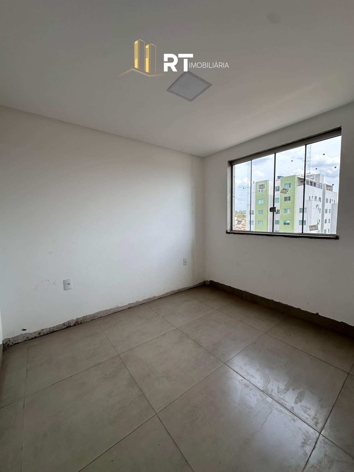  - Apartamento à venda em Divinópolis, Manoel Valinhas, com 3 quartos, 86m²