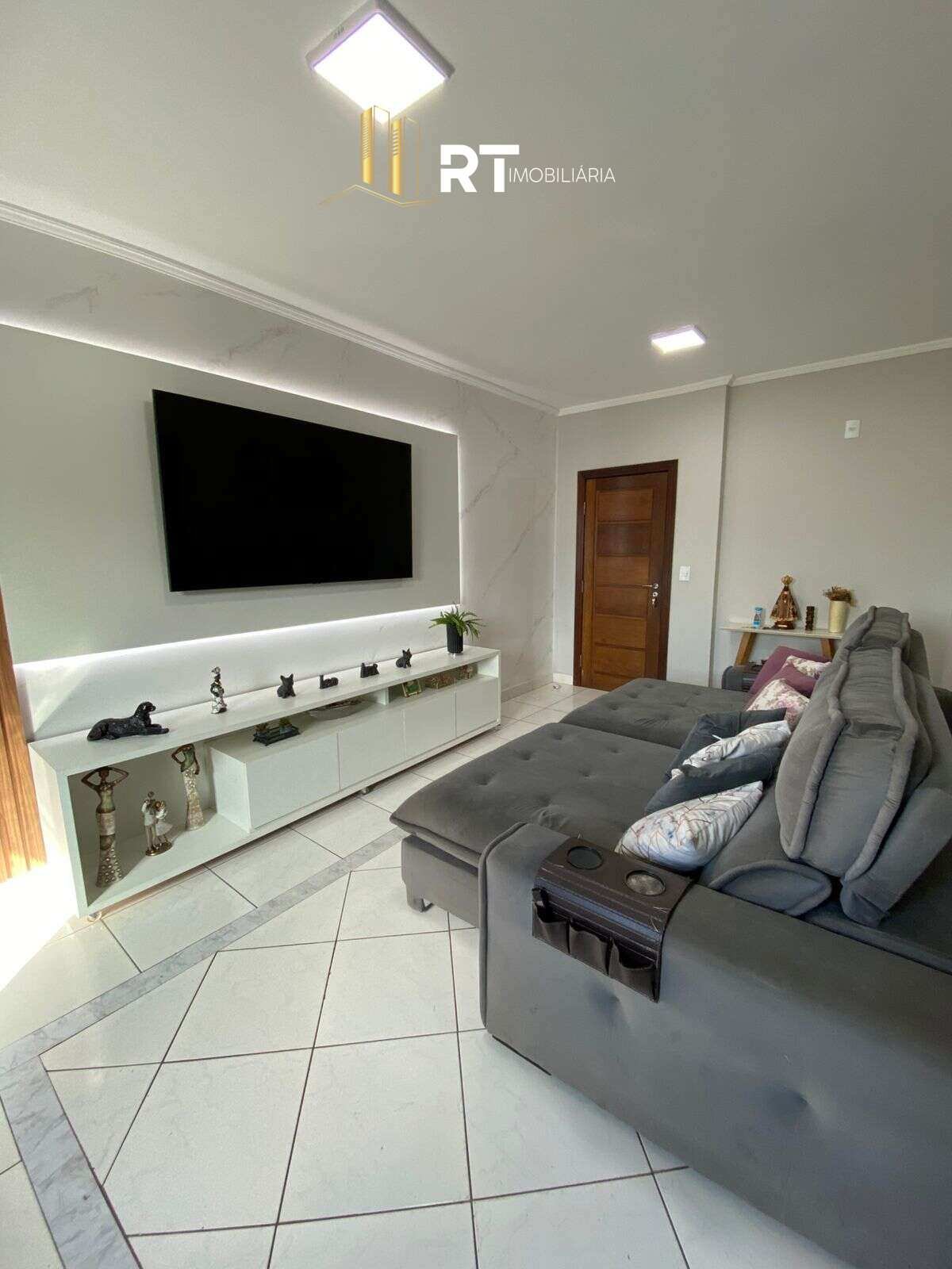 Apartamento à venda com 3 quartos - São José,Divinópolis