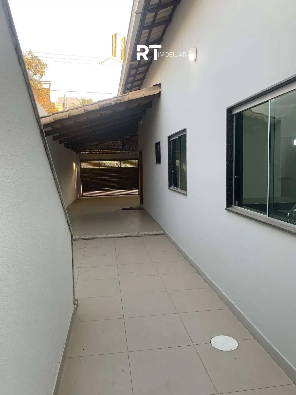 Casa à venda com 3 quartos - Das Oliveiras,