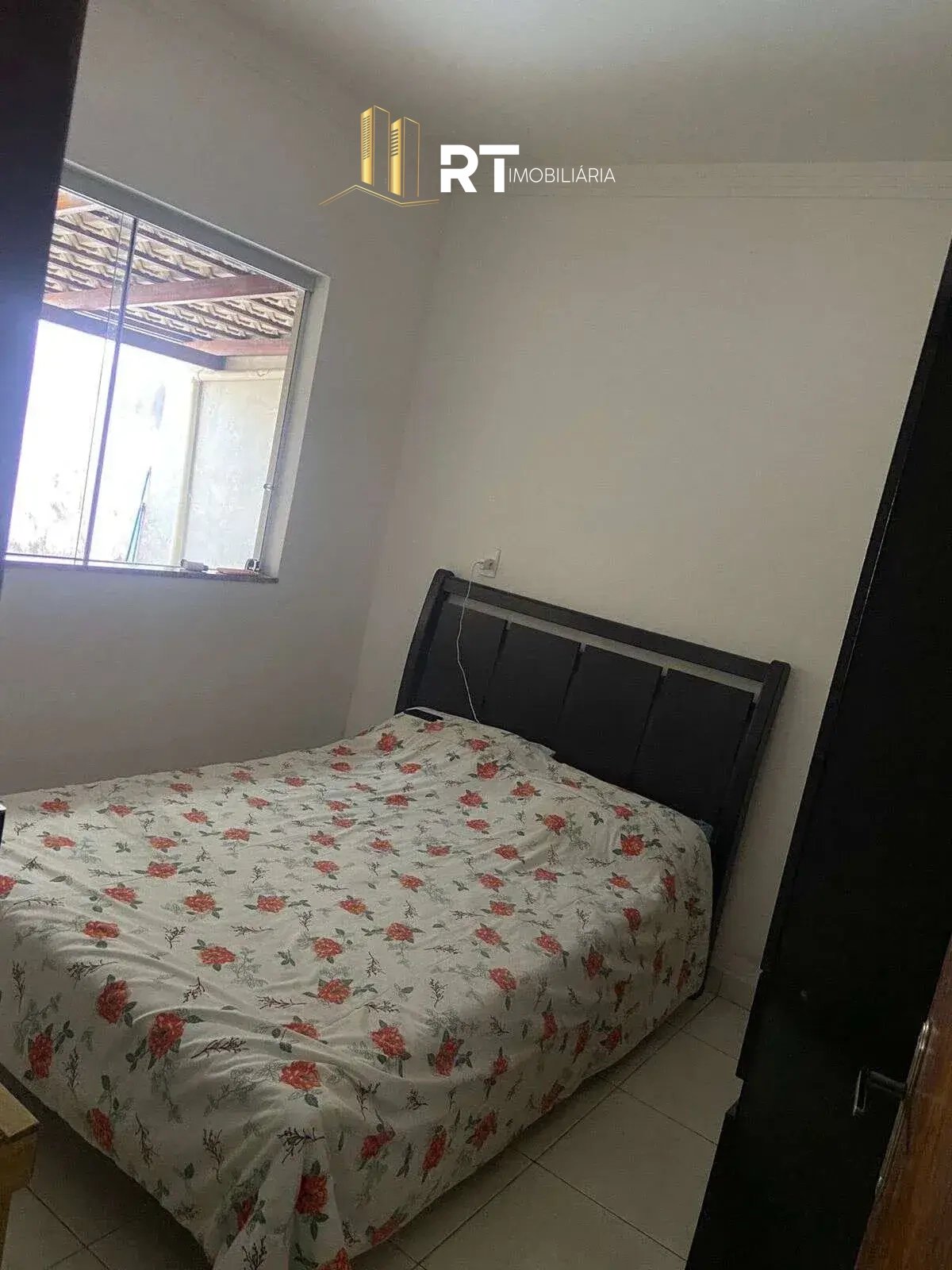  - Casa à venda em Divinópolis, Floresta, com 3 quartos