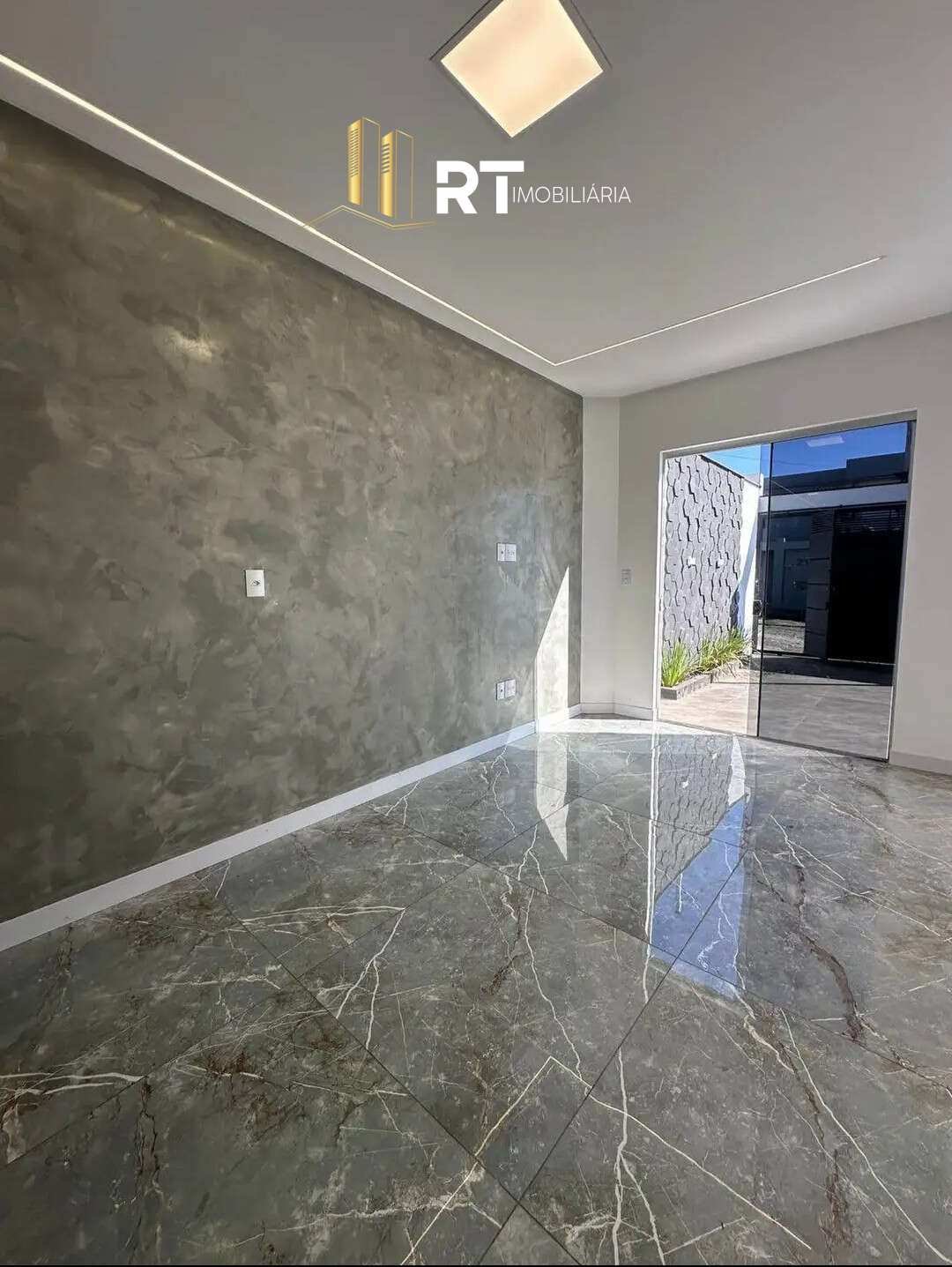 Casa à venda com 3 quartos - Interlagos,Divinópolis