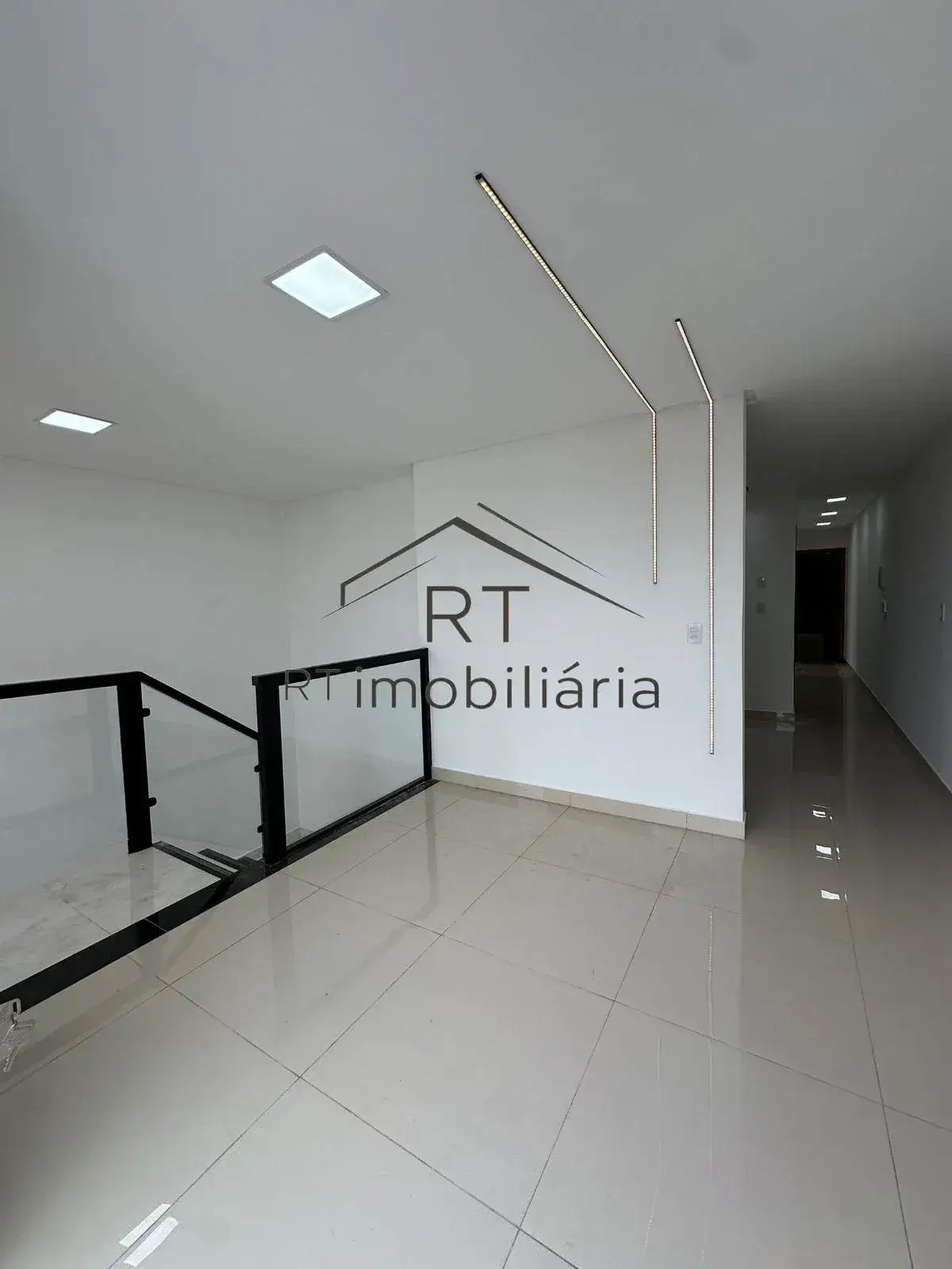 Casa à venda com 3 quartos - Interlagos,Divinópolis