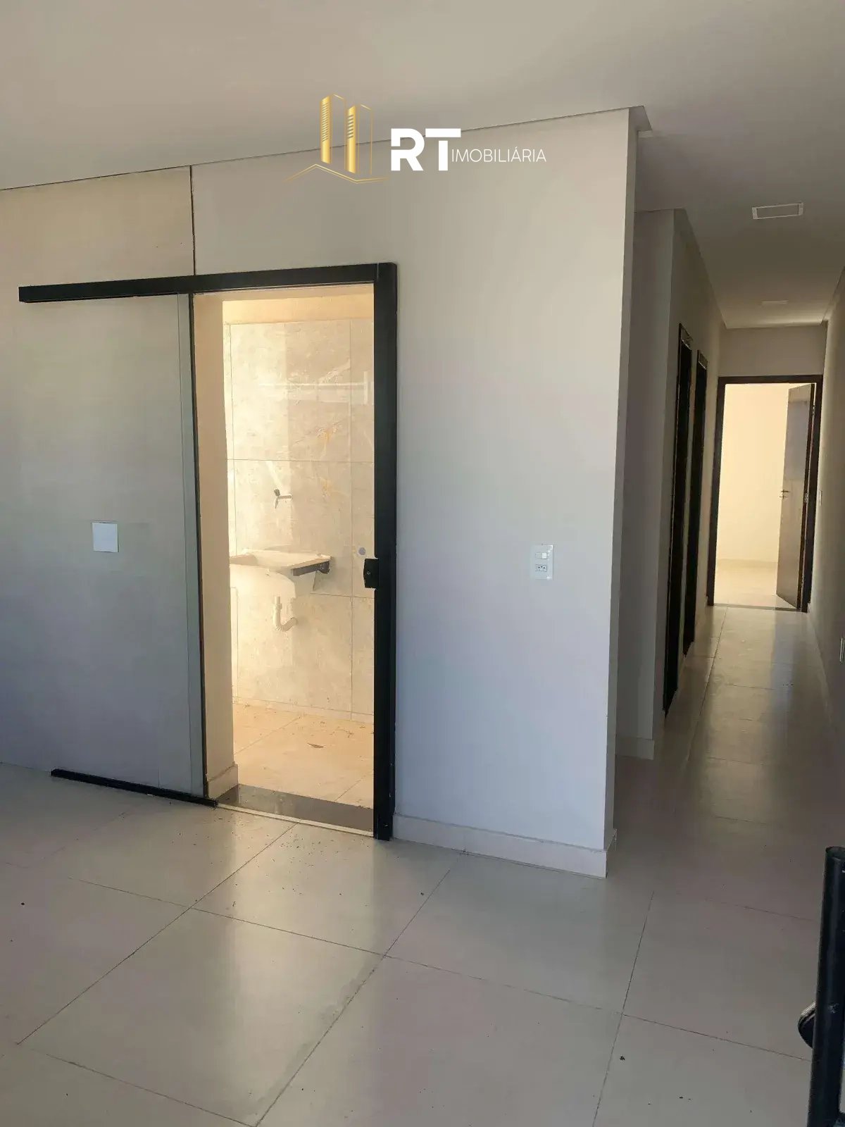  - Casa à venda em Divinópolis, Jardinópolis, com 2 quartos