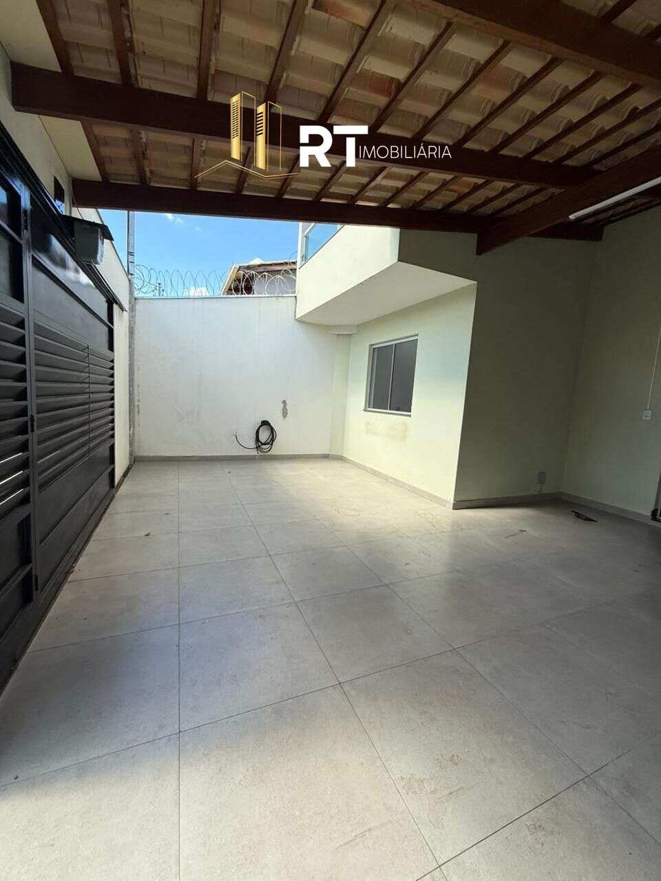 Casa à venda com 2 quartos, 263,98m² - Novo Paraíso,Divinópolis