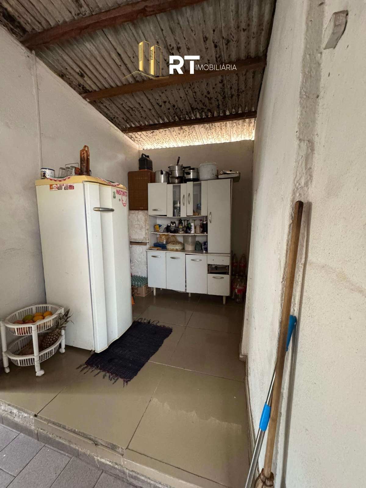 Casa à venda com 2 quartos - Quintino,Divinópolis