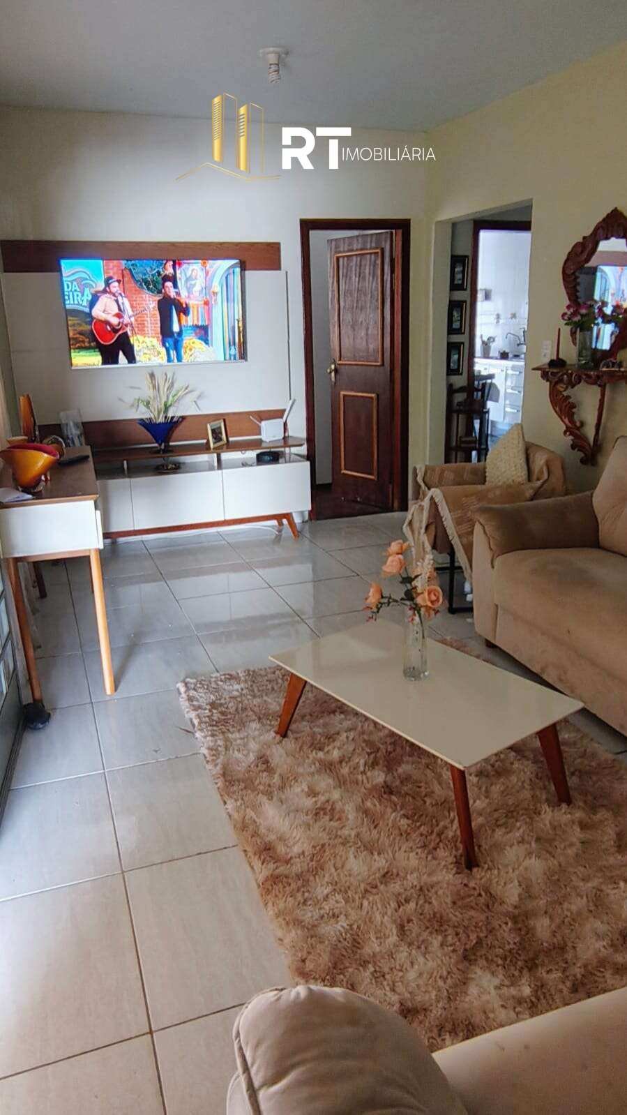 Casa à venda com 3 quartos, 102m² - São Luís,Divinópolis