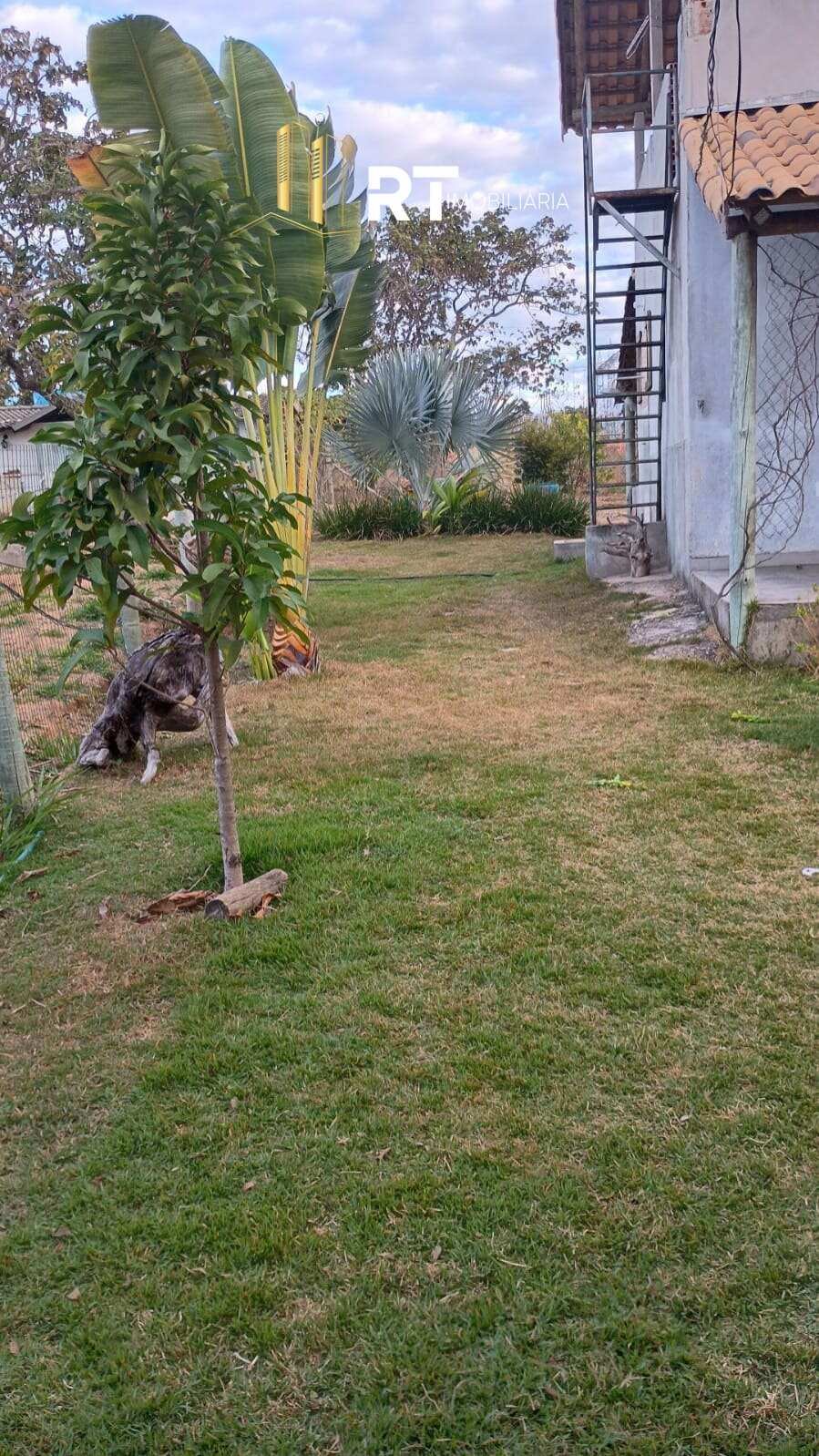 Chácara à venda com 3 quartos - ,