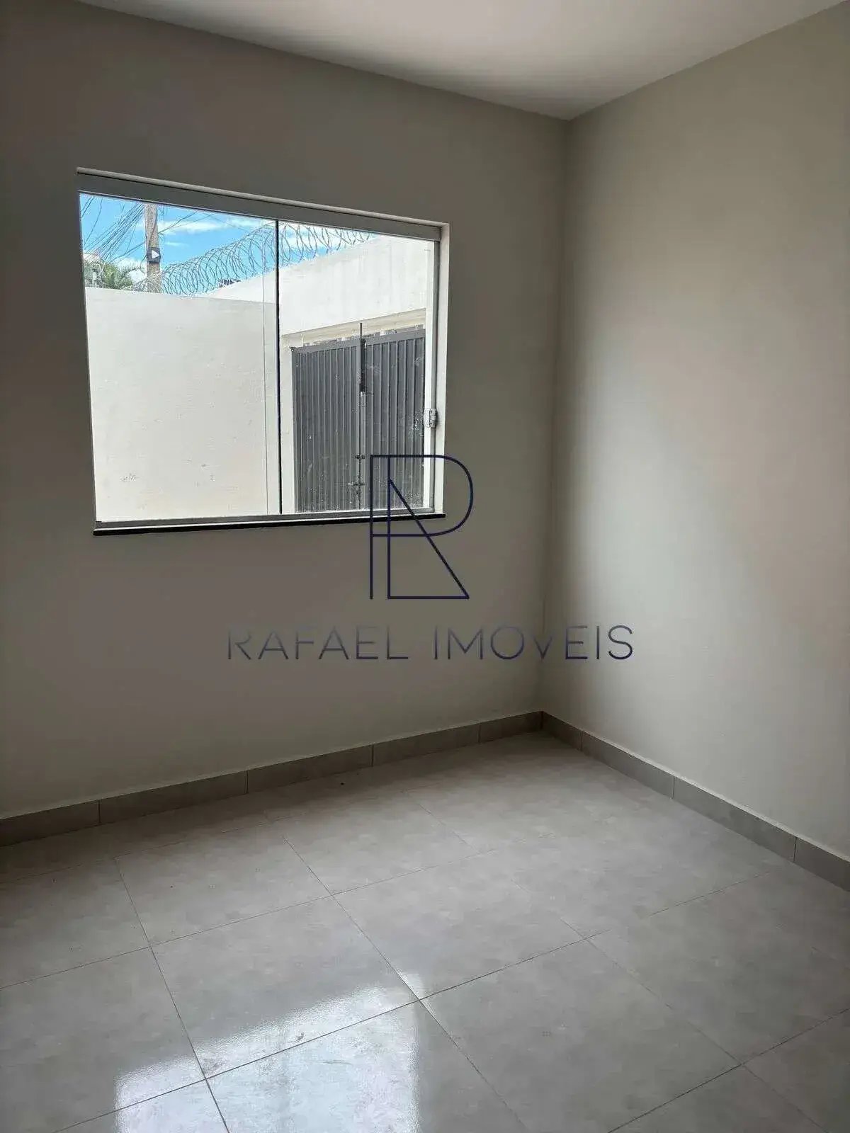 Sobrado à venda com 3 quartos - Padre Eustáquio,Divinópolis