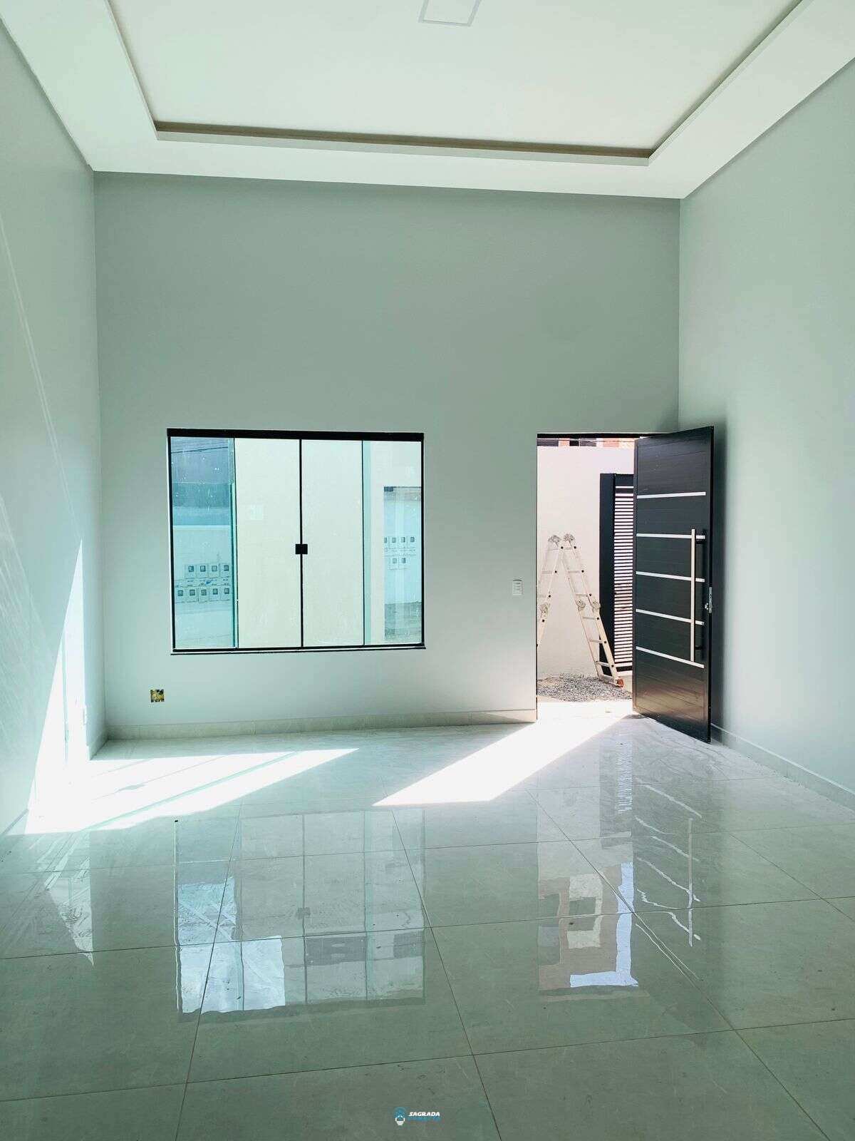 Casa à venda com 3 quartos, 157m² - Shis,Luziânia