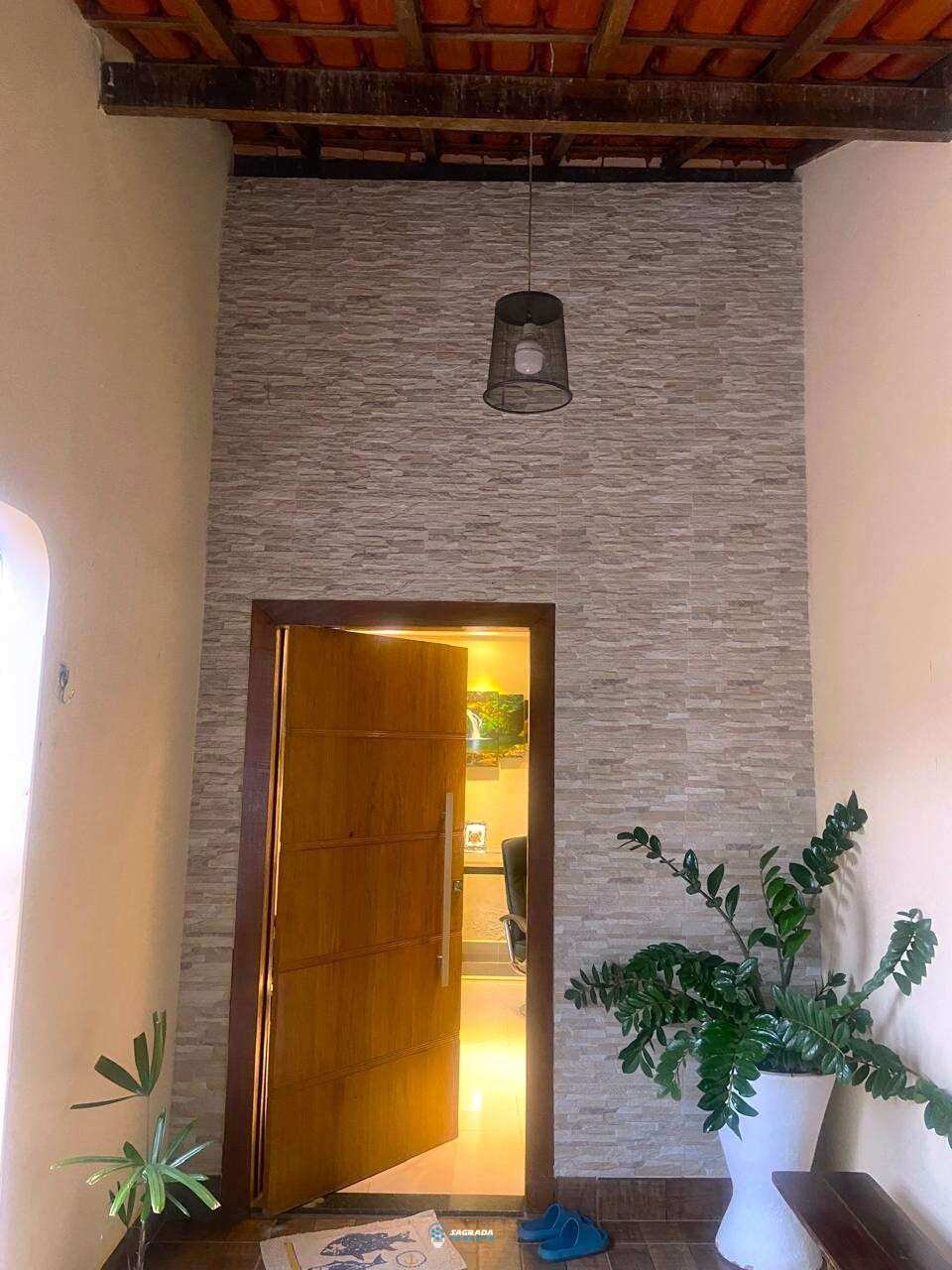 Casa à venda com 3 quartos - Setor Kenedy,Luziânia