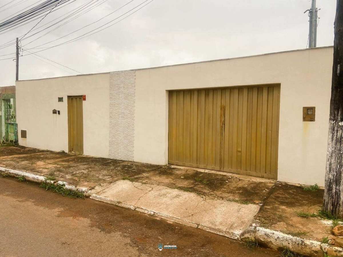 Casa à venda com 3 quartos - Setor Kenedy,Luziânia