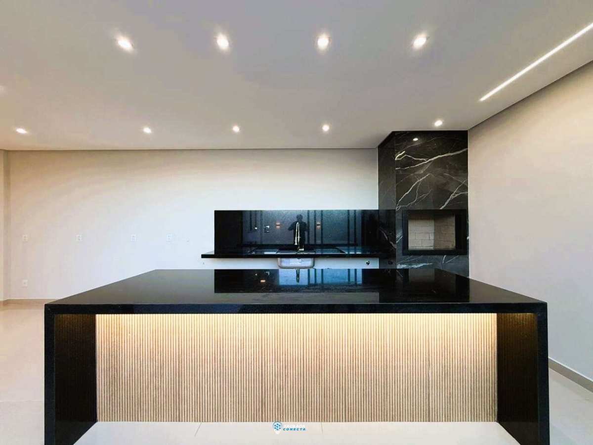  - Casa de condomínio à venda, no Condomínio Aldeia da Serra - Luziânia - GO,  em Luziânia, Cond. Aldeia da Serra, com 3 quartos, 300m²