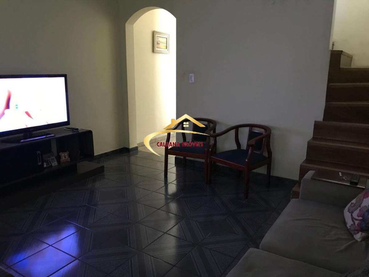  - Sobrado à venda em São Paulo, Vila Santana, com 5 quartos, 142m²