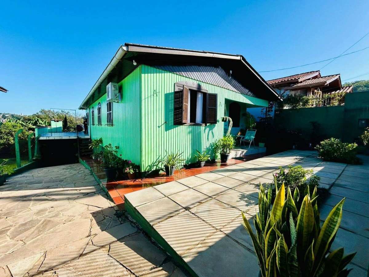 Casa à venda com 4 quartos, 120.00m² - Navegantes,Dois Irmãos