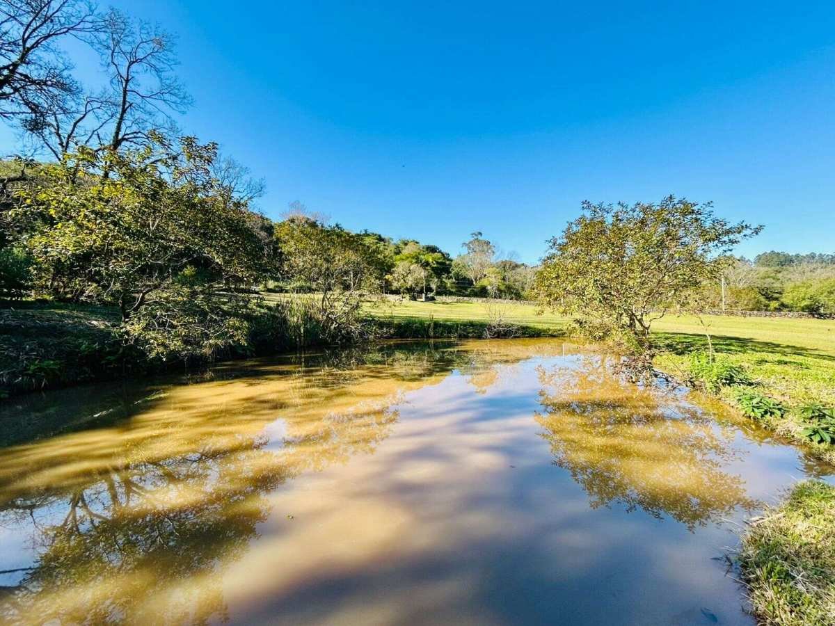  - Chácara à venda em Dois Irmãos, Travessão, com 4 quartos, 72000m²