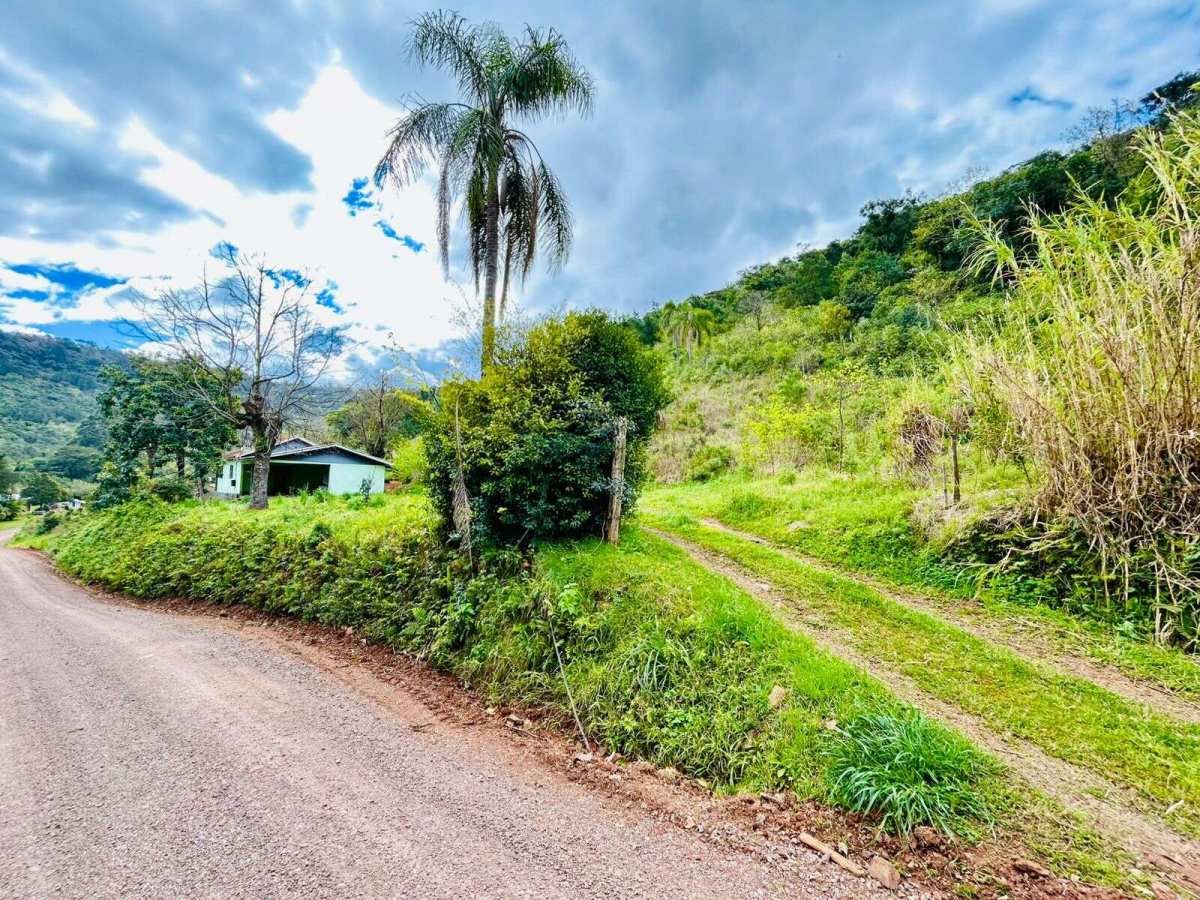 Chácara à venda com 3 quartos, 125,00m² - Muckenthal,Morro Reuter