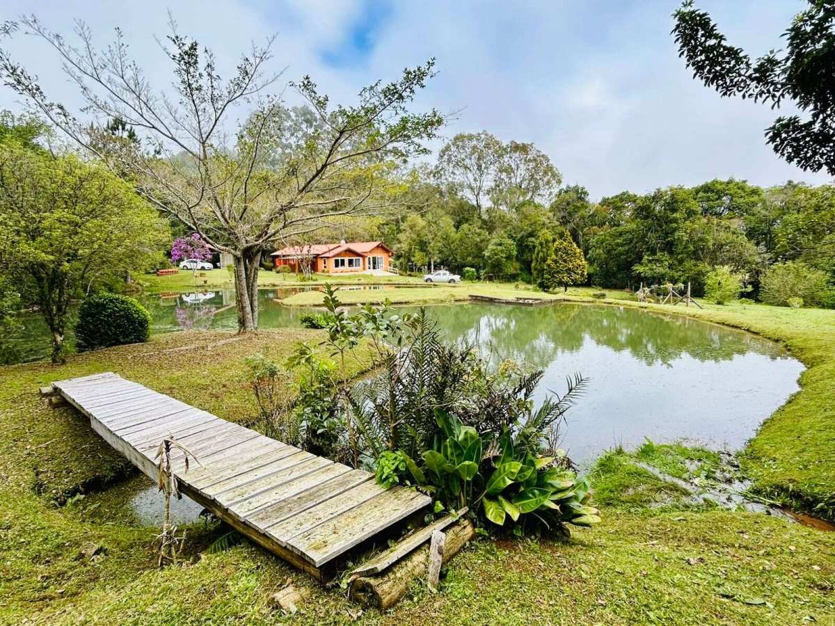 Chácara à venda com 3 quartos, 160.00m² - Fazenda Padre Eterno,Nova Hartz