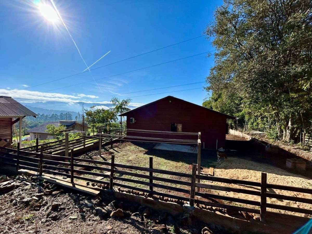 Sítio à venda com 2 quartos, 82.00m² - Quatro Colônias,Campo Bom