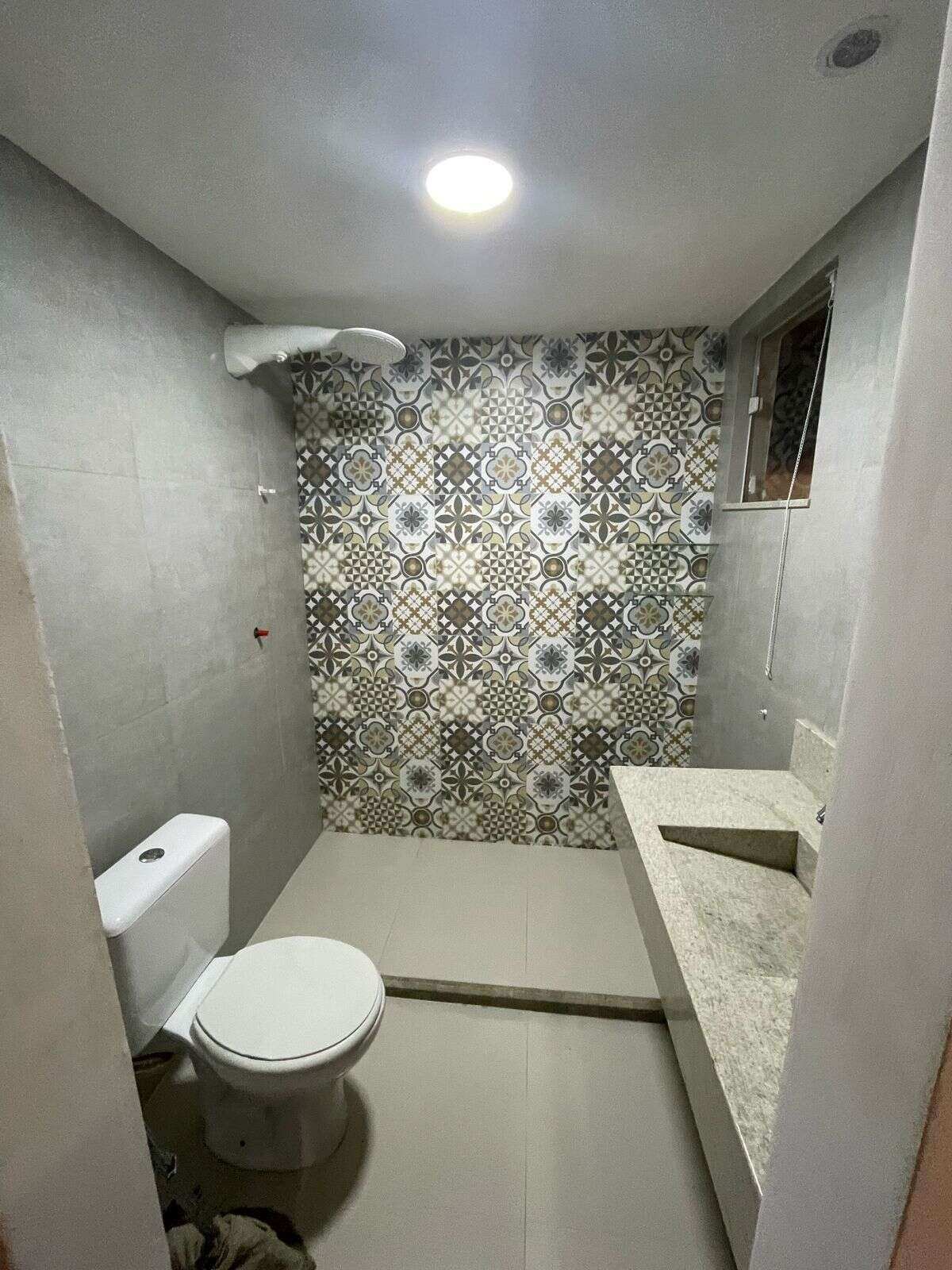 Casa à venda com 2 quartos - Village,Rio das Ostras