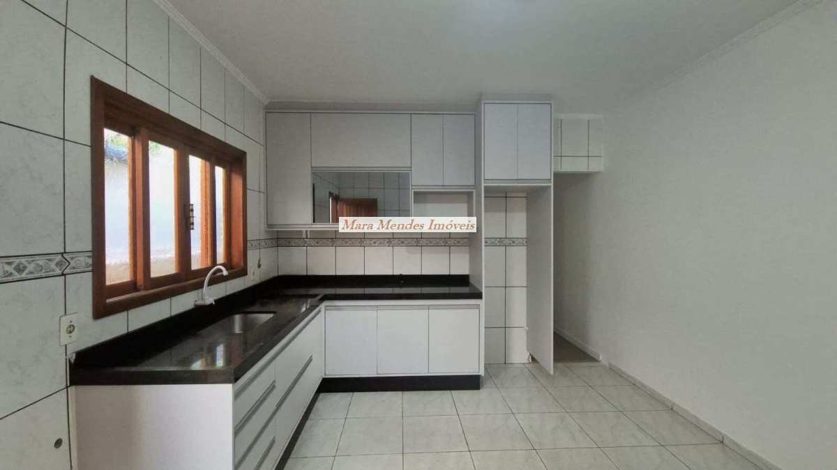 Casa à venda com 2 quartos, 102m² - Foto 9