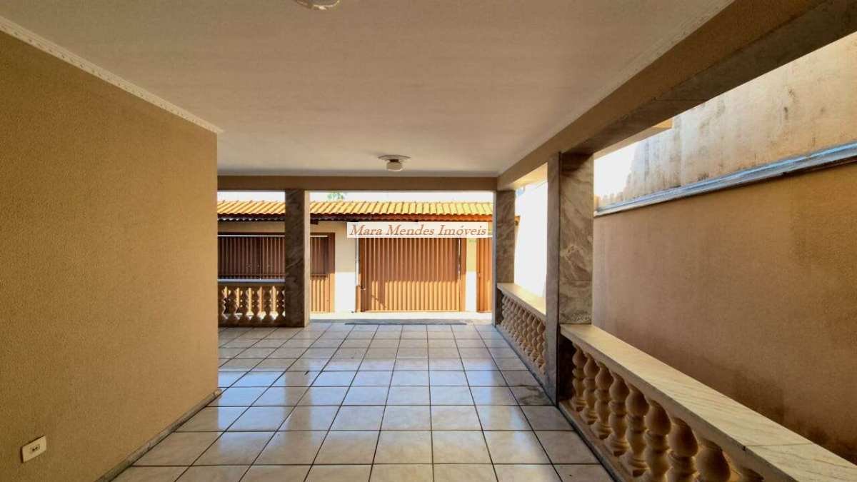 Loja-Salão, 201 m² - Foto 1