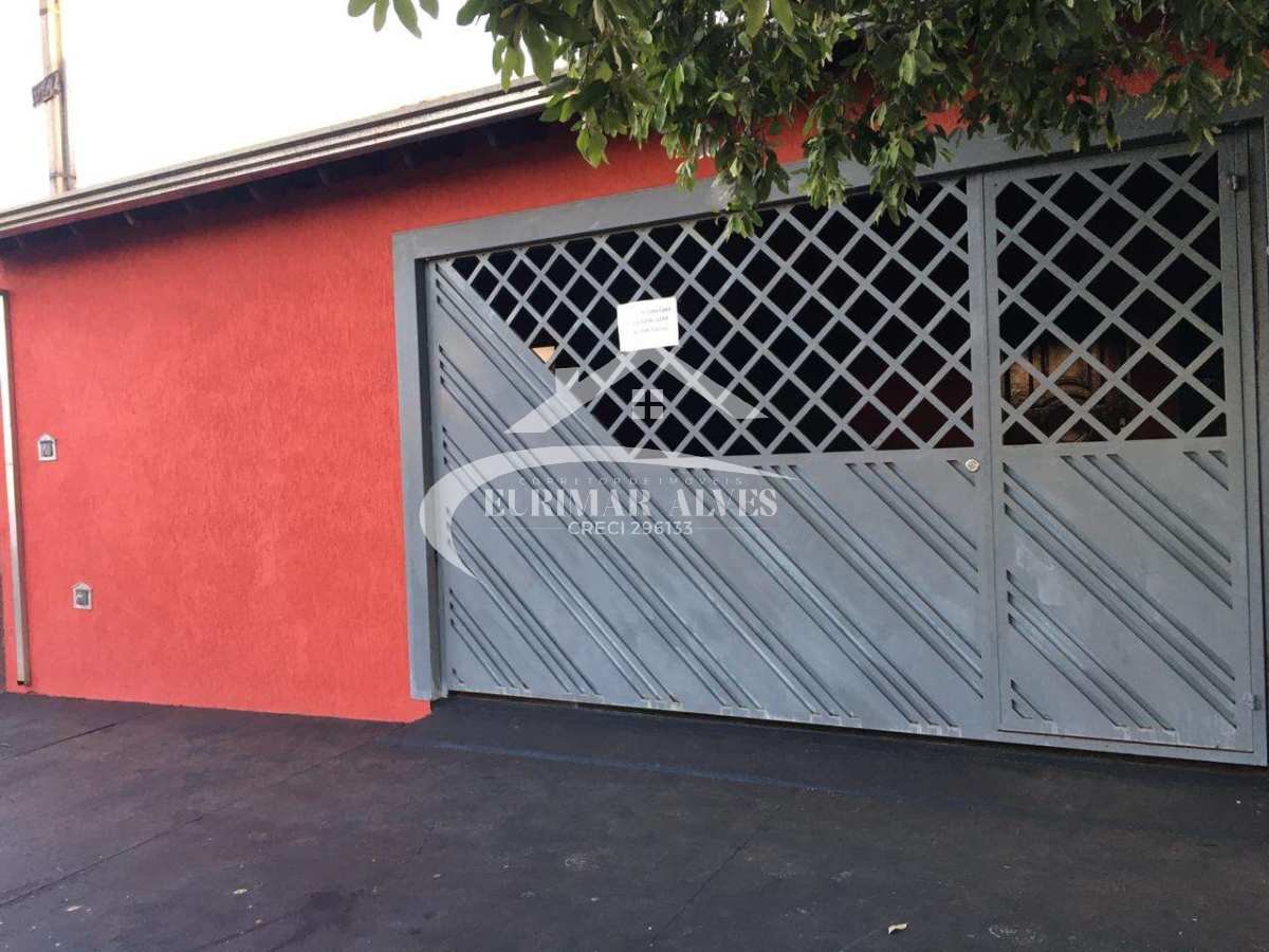 Casa à venda com 3 quartos, 107m² - Jardim Maria Luiza II,Pradópolis