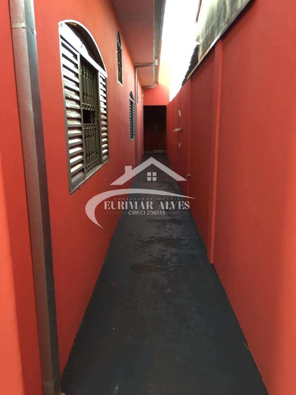 Casa à venda com 3 quartos, 107m² - Jardim Maria Luiza II,Pradópolis