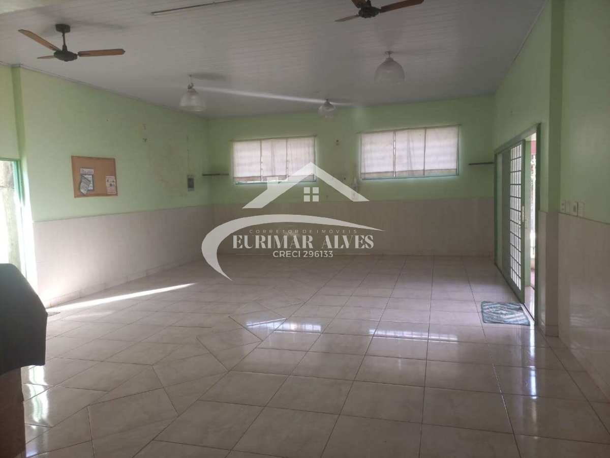 Salão à venda com 1 quarto - COHAB,Sertãozinho