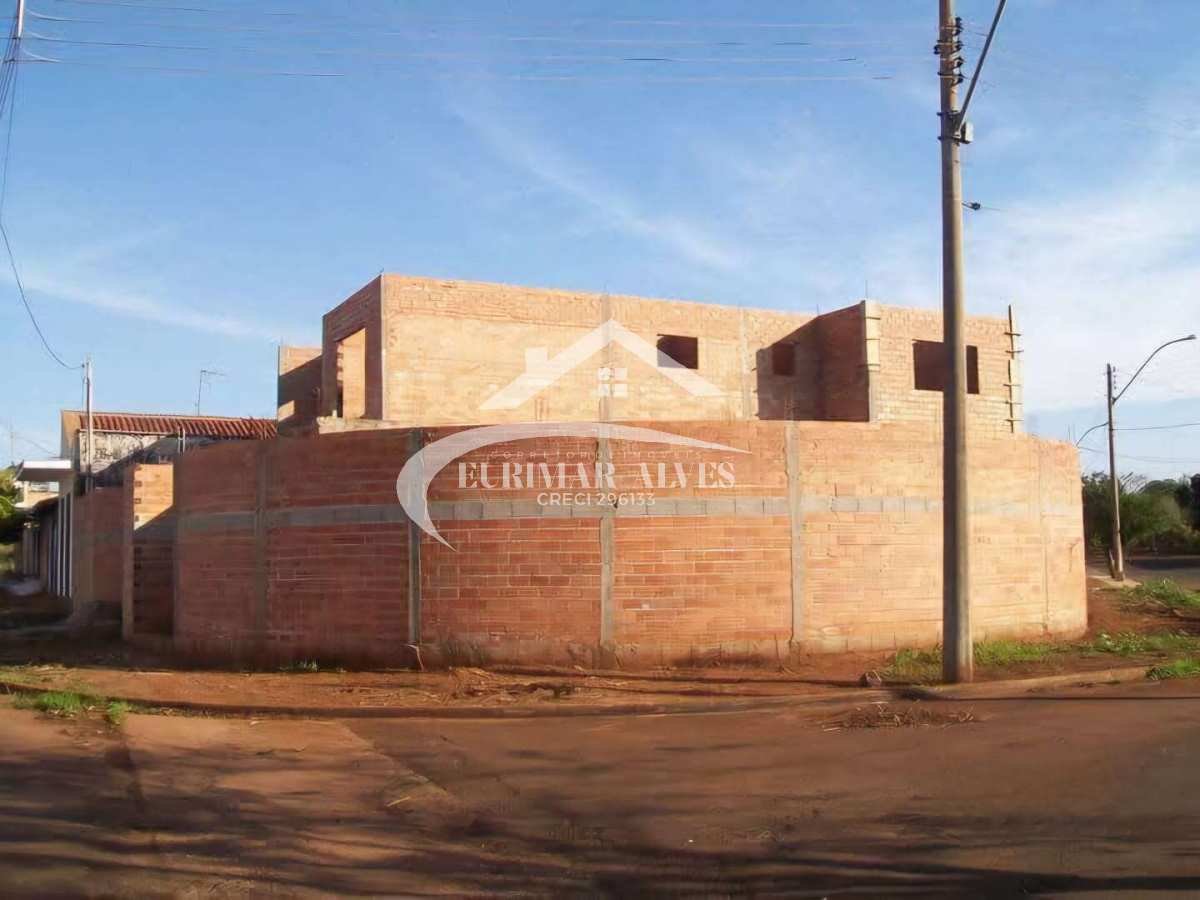 Sobrado à venda com 4 quartos, 338m² - JD MIRIAM 3,Pradópolis