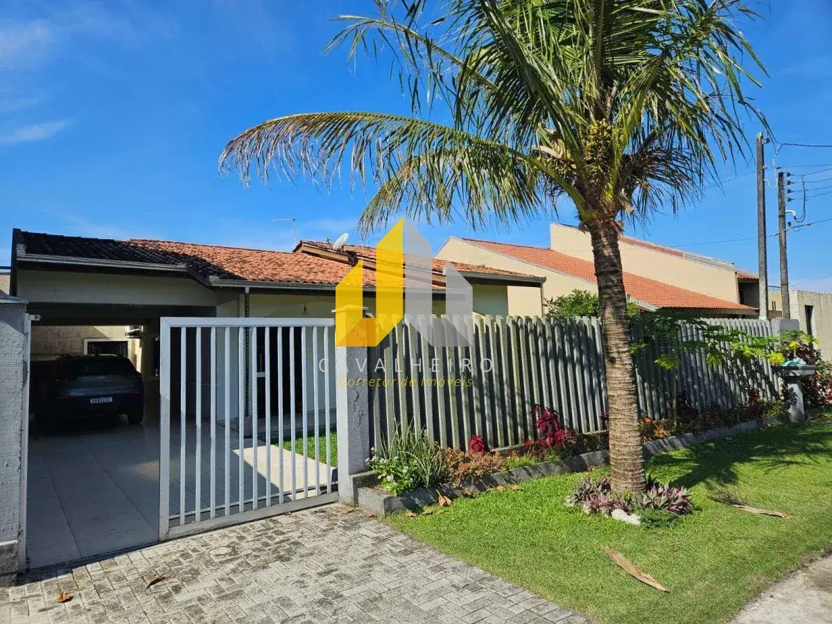 Casa à venda, com 3 quartos, 130,00m² - Cavalheiro Imóveis