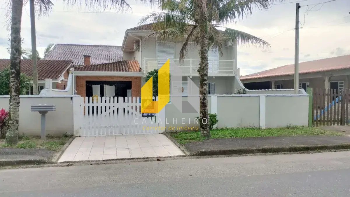 Sobrado à venda, com 3 quartos, 120m² - Cavalheiro Imóveis
