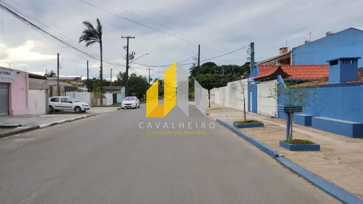 Sobrado à venda, com 3 quartos, 120m² - Cavalheiro Imóveis