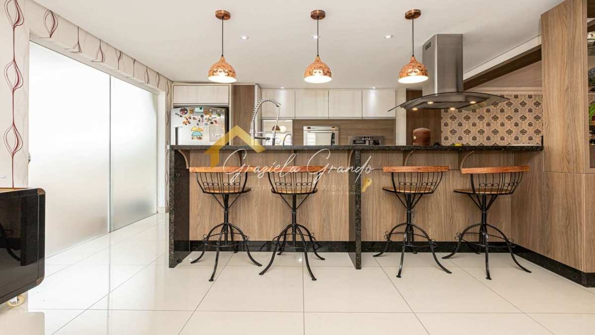 Maravilhosa Cobertura Duplex com 139.22 à venda em Curitiba, Tingui, com 3 quartos 1 suíte Semimobiliado - Graziela Grando Imóveis