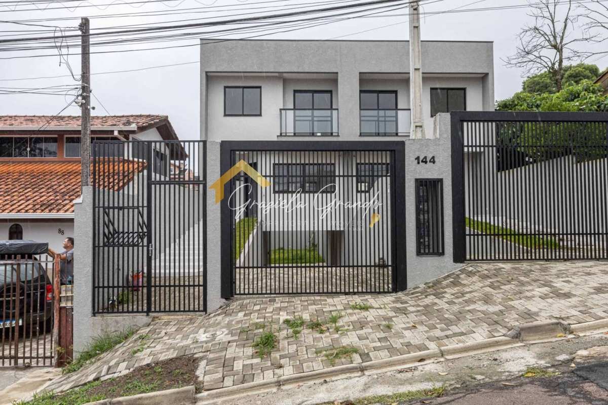 Sobrado à venda em Curitiba, Boa Vista, com 3 quartos 1 suíte, 166m² - Graziela Grando Imóveis