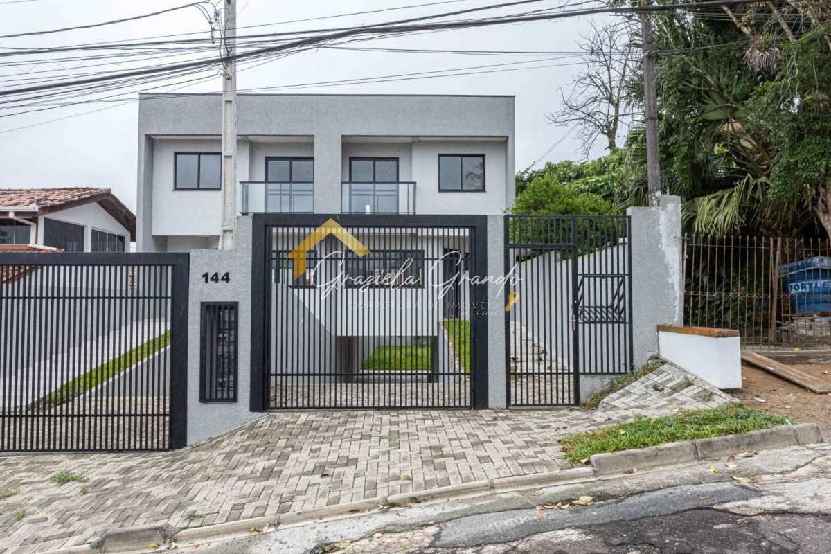 Sobrado à venda em Curitiba, Boa Vista, com 3 quartos 1 suíte, 166m² - Graziela Grando Imóveis