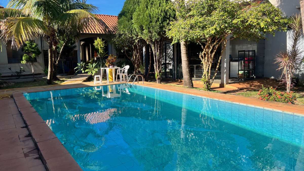 Casa de Condomínio à venda com 2 quartos, 204m² - Foto 2