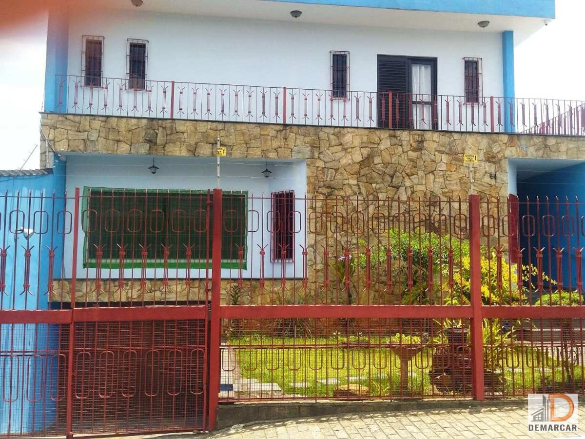 Sobrado à venda em São Paulo, Vila Darli, com 3 quartos, 500m²