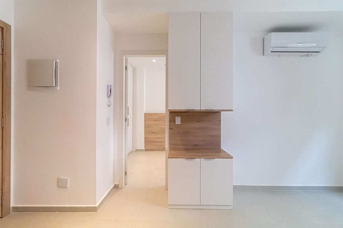 Apartamento 01 quarto semi mobiliado em condomínio com infraestrutura em Copacabana, Zona Sul - RJ - MLeão Imóveis