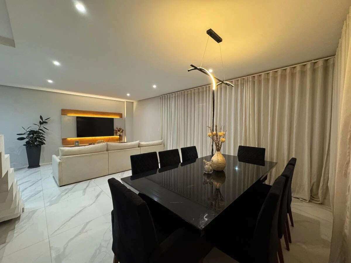 Casa de condomínio à venda com 4 quartos, 214m² - Vargem Pequena,Rio de Janeiro