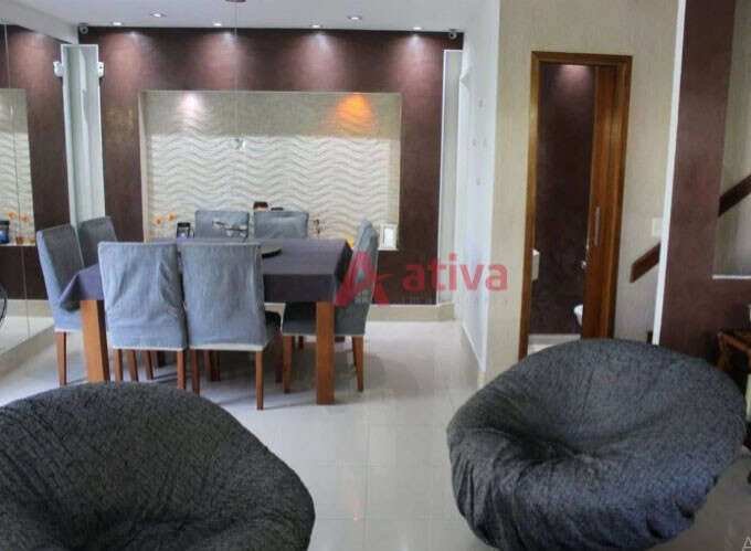 Casa triplex 3 quartos, 213 m² imperdível no Condomínio Jardins de Monet, Recreio - MLeão Imóveis