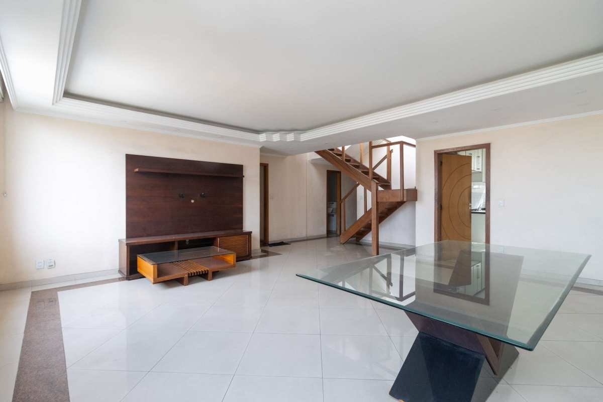 Cobertura à venda com 4 quartos, 267m² - Laranjeiras,Rio de Janeiro