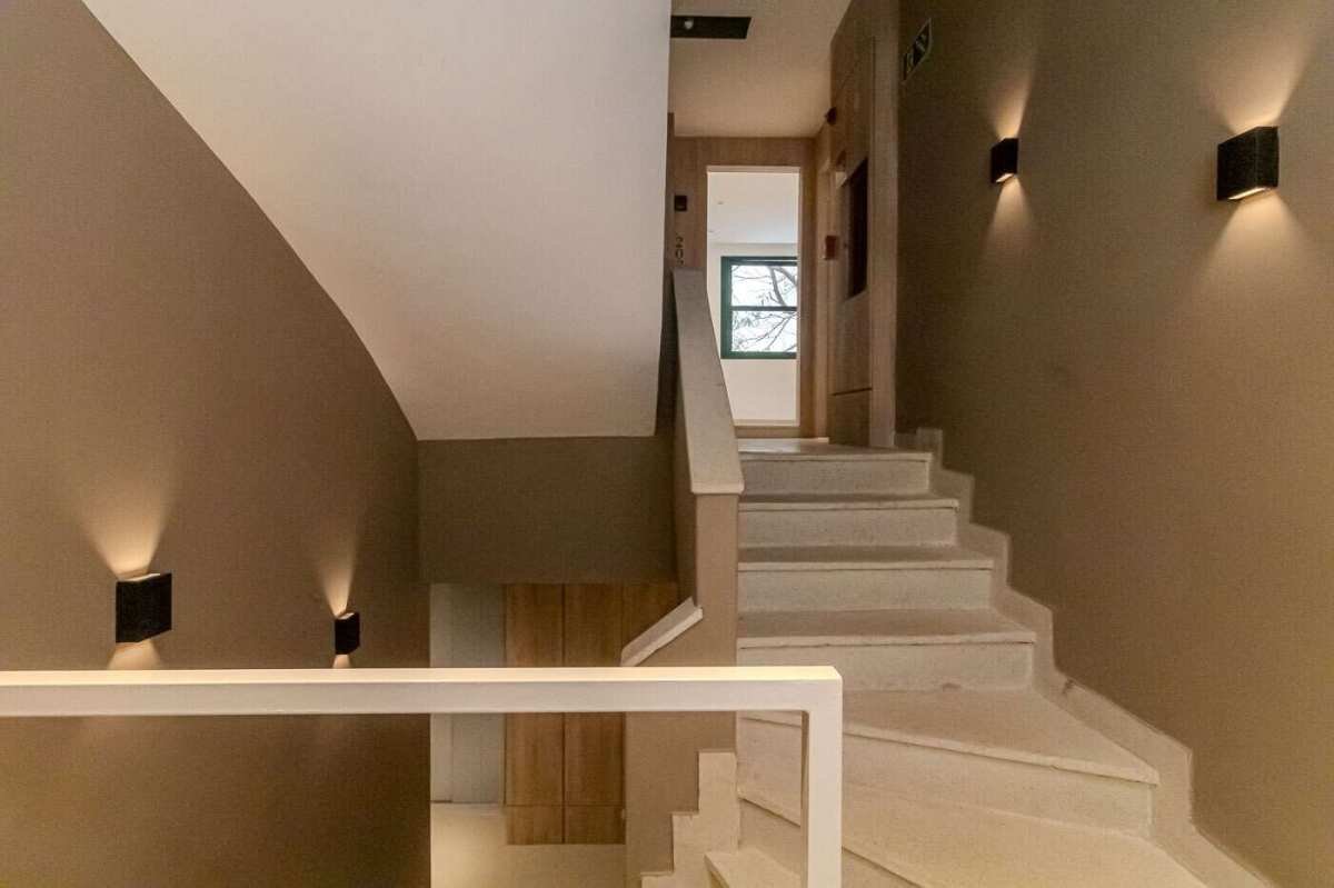 Studio com 33,89 m² mobiliado no coração de Copacabana, Zona Sul - RJ - MLeão Imóveis