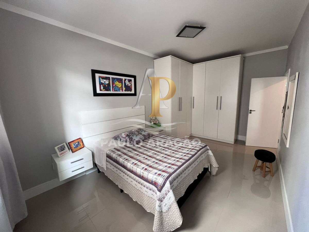 Apartamento de 3 quartos, 124m² no bairro Centro, em Balneário Camboriú | Eu Corretor
