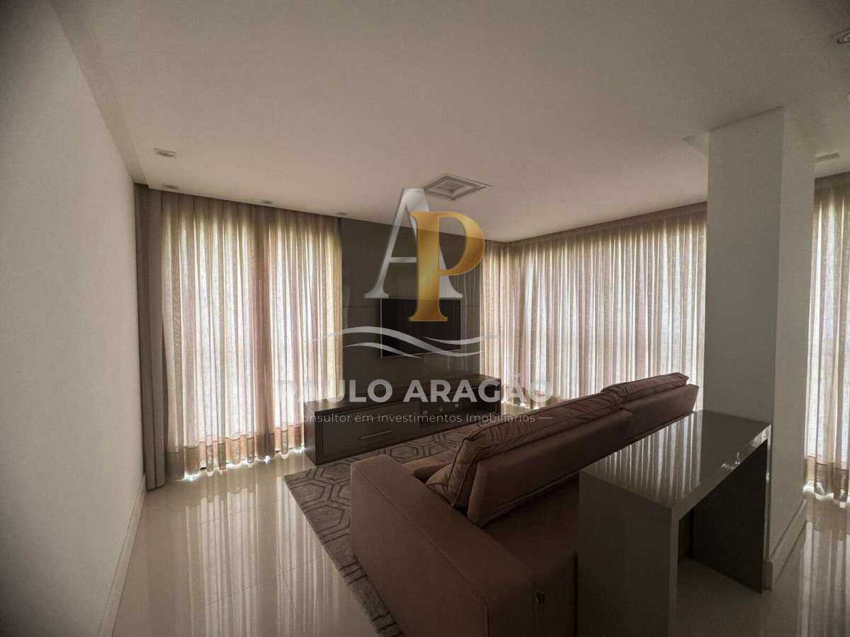 Apartamento de 3 quartos, 123m² no bairro Centro, em Balneário Camboriú | Eu Corretor