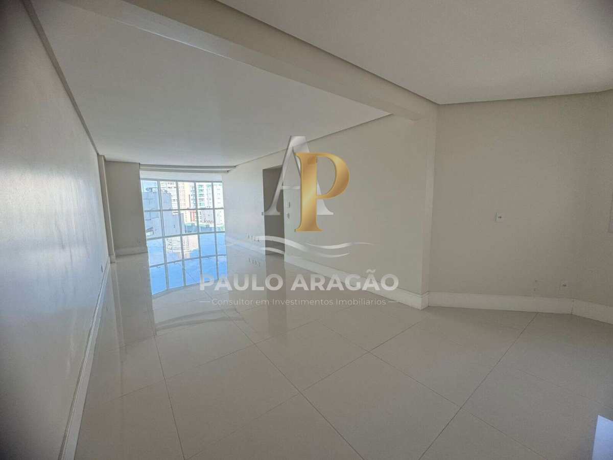 Apartamento de 3 quartos, 128m² no bairro Centro, em Balneário Camboriú | Eu Corretor