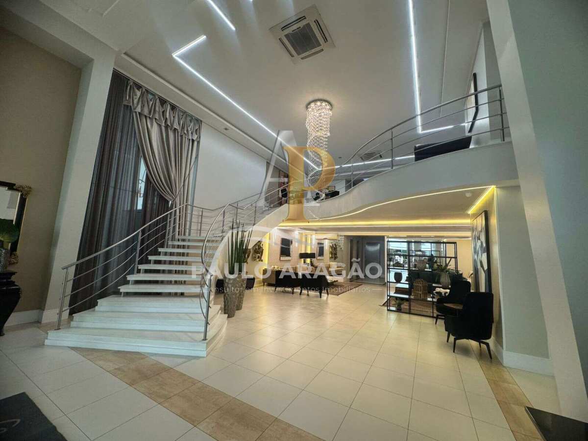 Apartamento de 3 quartos, 128m² no bairro Centro, em Balneário Camboriú | Eu Corretor