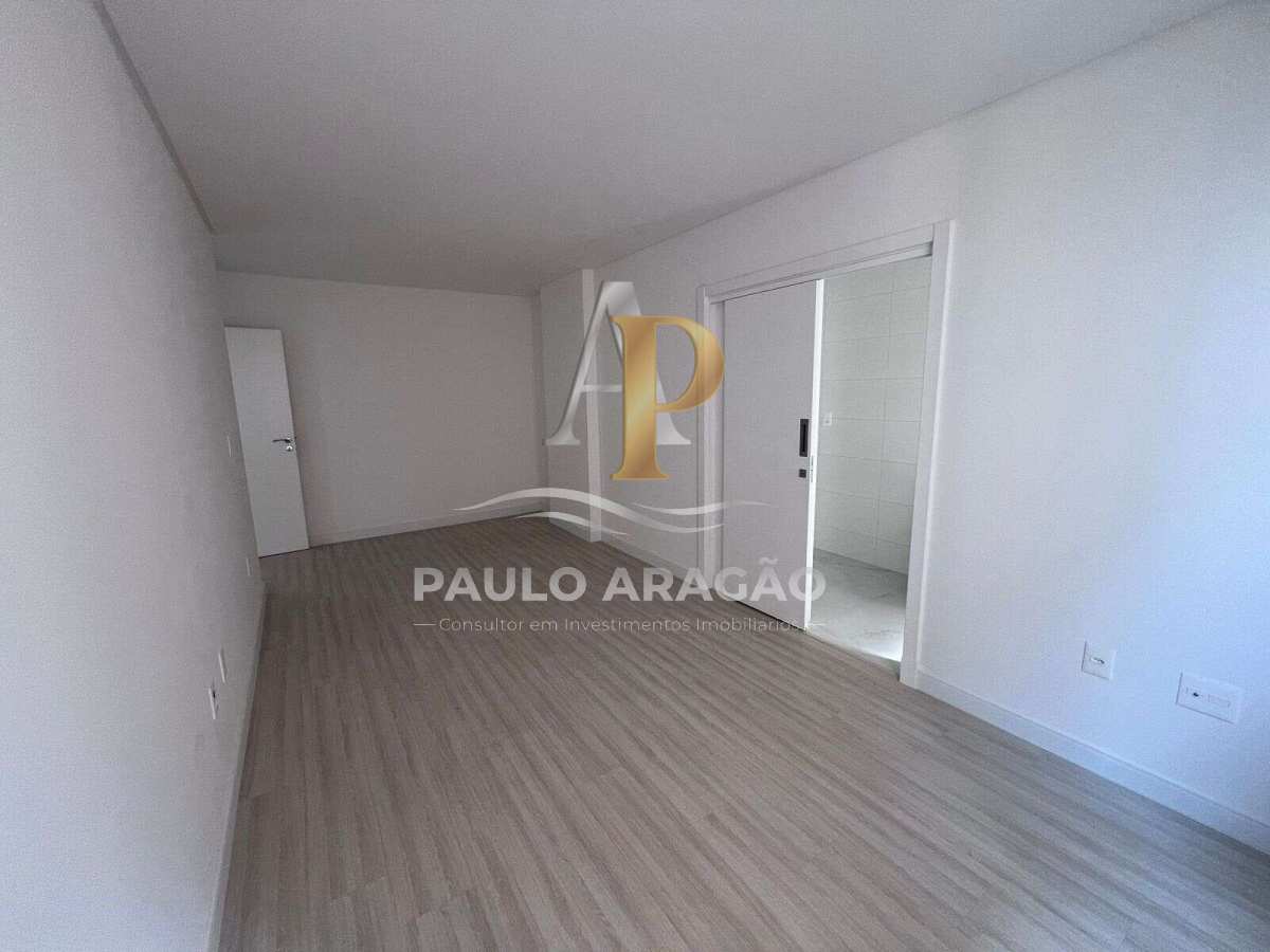 Apartamento de 4 quartos, 163m² no bairro Andorinha, em Itapema | Eu Corretor