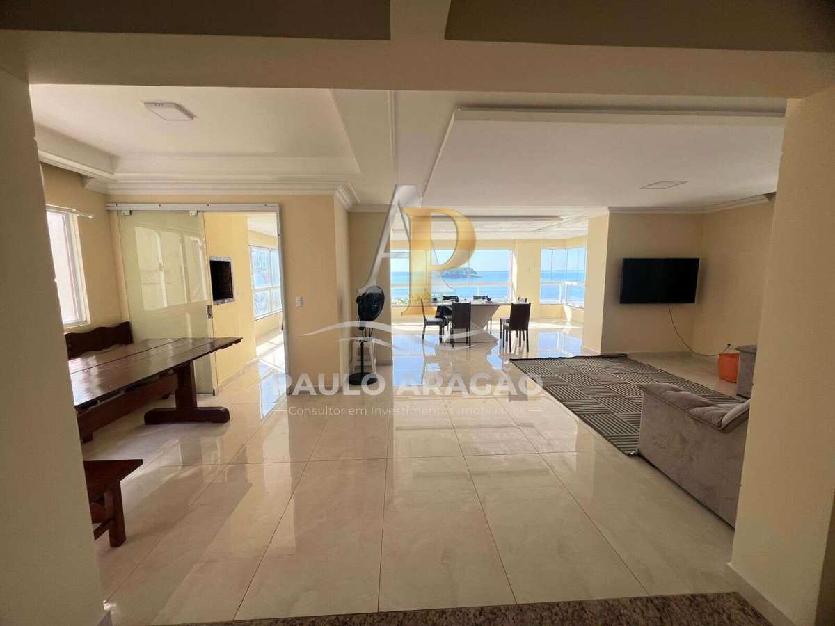 Apartamento de 3 quartos, 187m² no bairro Centro, em Balneário Camboriú | Eu Corretor
